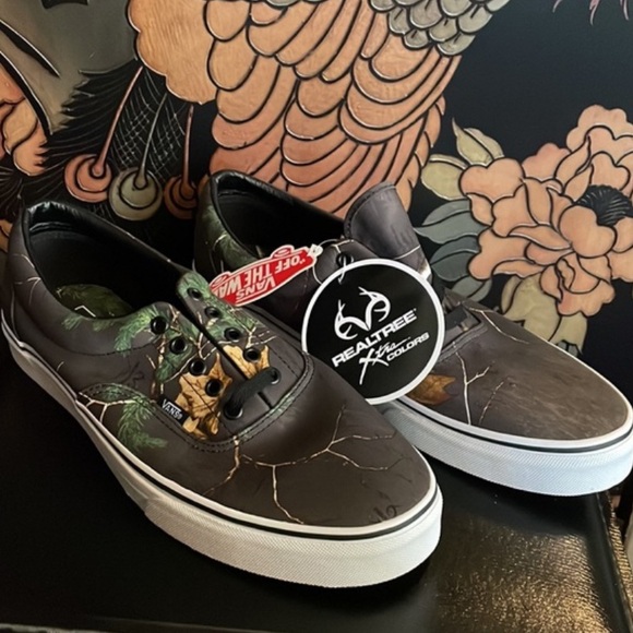 Vans - Picture 4 of 4